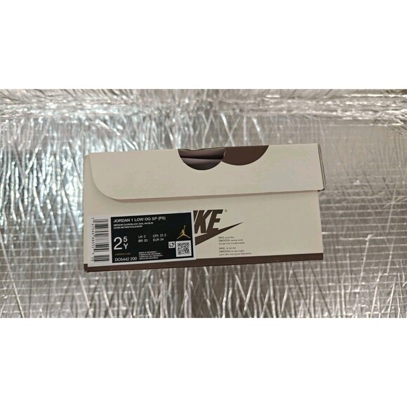 Air Jordan 1 Low OG, Travis Scott Med Olive PS Size- 2.5Y DO5442-200 main image 7